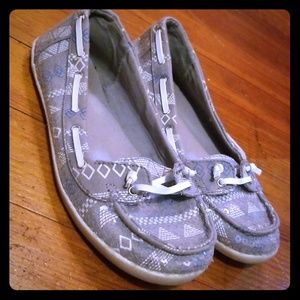 Arizona Aztec print shoes 6 1/2